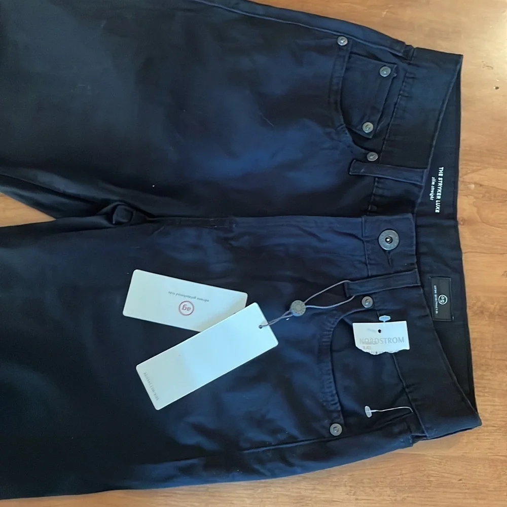Ag NWT The Stryker Luxe Slim Straight Oants Size 14